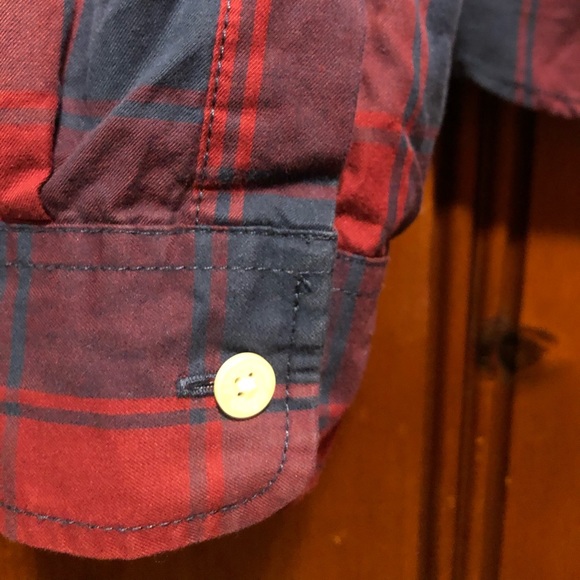 Abercrombie & Fitch men’s button up shirt. New - Picture 4 of 9